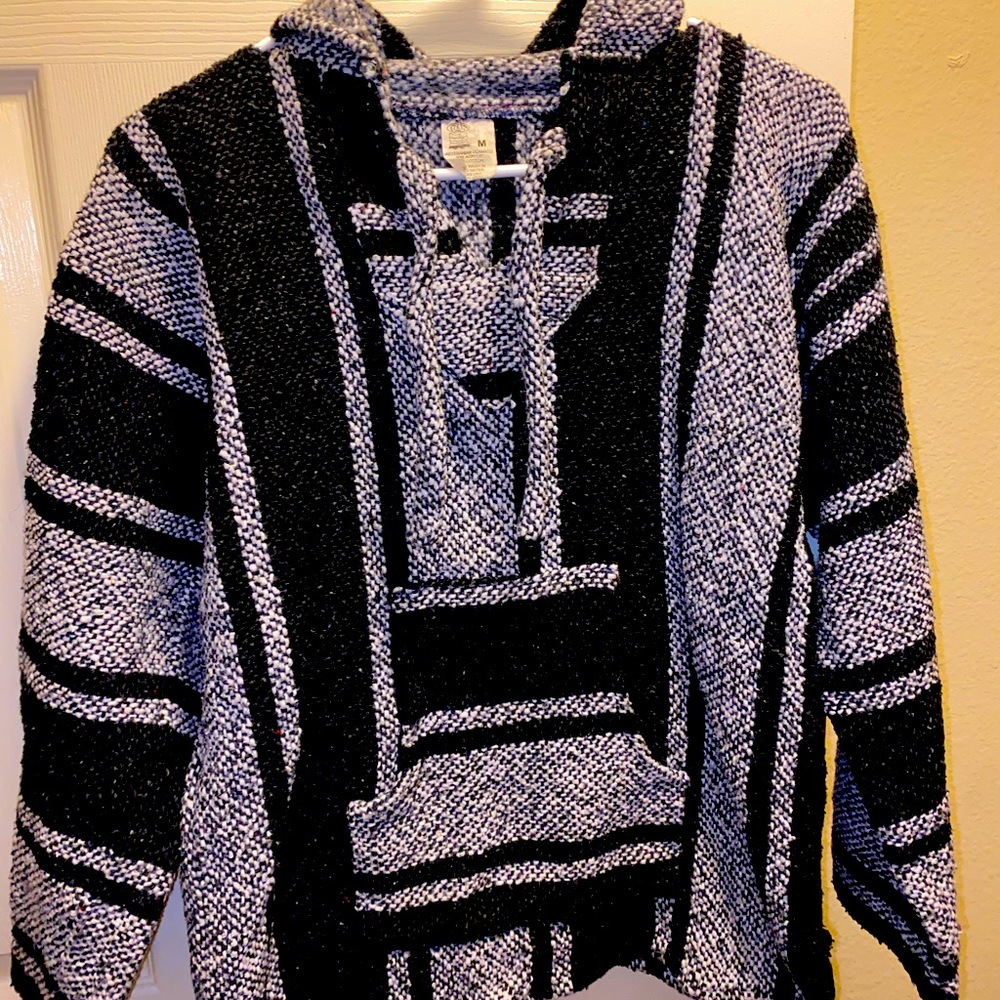 Drug rug hoodie. Black and white.